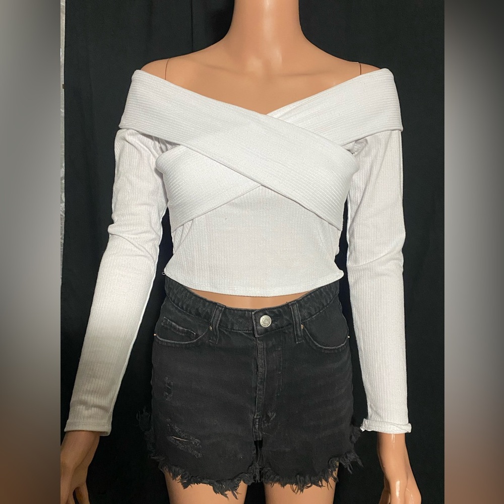 Windsor White Off-Shoulder Crop Top